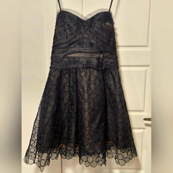 Black Lace bcbg dress - Picture 1 of 3